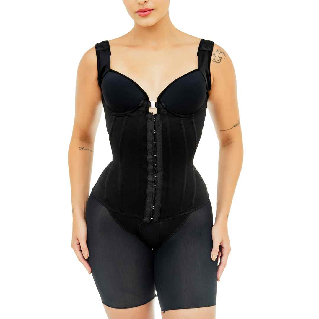 Body Barbatana com Bojo e Shorts